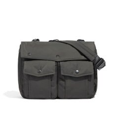 ACE BAGS & LUGGAGE UNTRACK CITY/DS ショルダーバッグ  13.3インチPCPC収納 850g 60399 アントラック