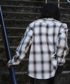 WEGO 【ユニセックス着用ITEM/SMLサイズ展開】オンブレチェックシャツ（LS）