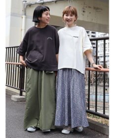 AMERICAN HOLIC ロゴカットプルオーバー／ＣＯＮＶＥＲＳＥ