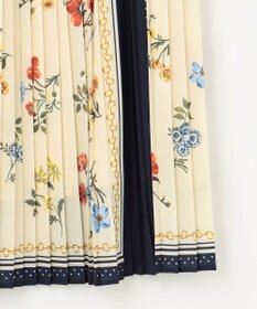 組曲 S スカーフパネルプリント スカート