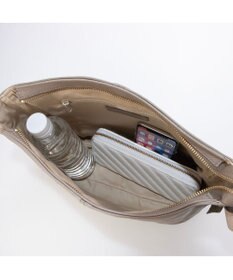 UNBILLION アトランタ ATLANTA / 牛革縦ファスナーショルダー