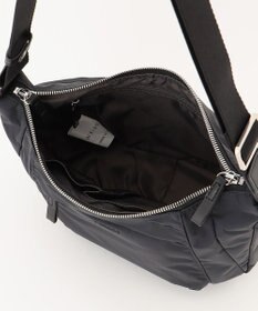 Y'SACCS カーゴポケット　ショルダーバッグ