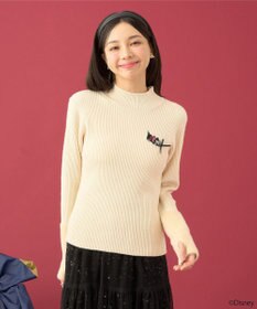 earth music&ecology Ｄｉｓｎｅｙ／フィガロ刺繍袖フェザーニット