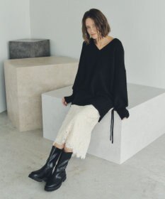 YECCA VECCA Vネックドロストデザインニット