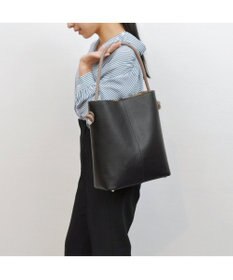 UNBILLION cachecache 丸ハンドルスクエアバケツワンショルダー