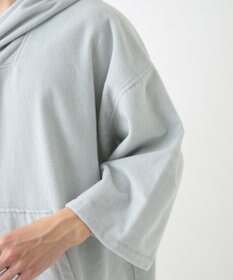 UCHINO エアリータッチ ポケット付サウナポンチョ