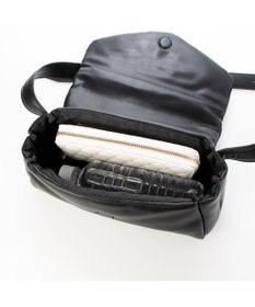 UNBILLION カカトゥ kakatoo / パテッドロールバッグ