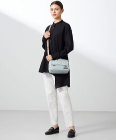 Y'SACCS ダブルタブ　トラベルポシェット