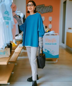 UNFILO 【洗える】ふわふわニット ラウンドヘム