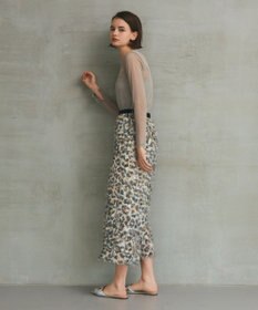 GRACE CONTINENTAL フェザーレオパードスカート