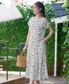 Tiaclasse L 【洗える】リーフフラワー柄ワンピース