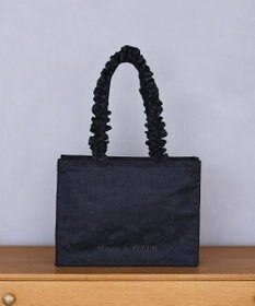 Maison de FLEUR レースフリルハンドルスクエアトートバッグ