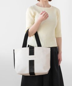 TOCCA 【A4サイズ対応・WEB＆一部店舗限定】PASSI CANVASTOTE キャンバス トートバッグ