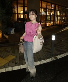 Green Parks シャーリングデザインコルセット風ブラウス