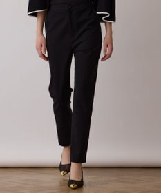 GRACE CONTINENTAL ストレッチテーパードパンツ