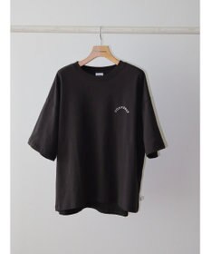 AMERICAN HOLIC ロゴカットプルオーバー／ＣＯＮＶＥＲＳＥ