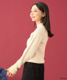 earth music&ecology Ｄｉｓｎｅｙ／フィガロ刺繍袖フェザーニット