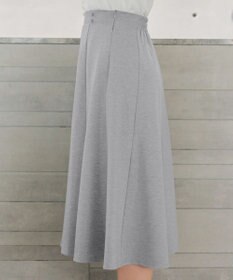 Tiaclasse ポンチフレアスカート