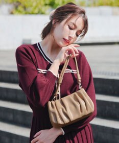 Tiaclasse 【安田美沙子さん着用・2WAY】ギャザーワンハンドルバッグ