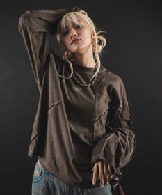 WEGO 【ユニセックス着用ITEM】MA55IVE　コールドダイスウィッチングロゴT（LS）