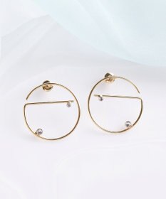 Phoebe エラボレイトビジューピアス