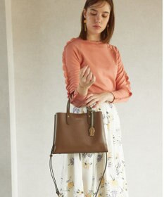 style code 【MERCURYDUO/マーキュリーデュオ】両アオリポケットサイド配色大開き開口 超軽量ハンドバッグ キーチャーム付