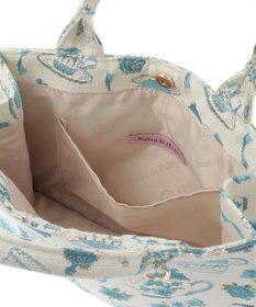 Maison de FLEUR ティーカップ柄ゴブランスクエアトートバッグ