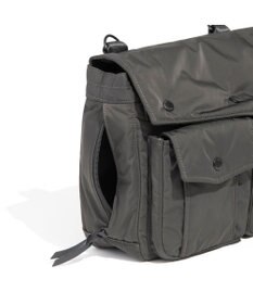 ACE BAGS & LUGGAGE UNTRACK CITY/DS ショルダーバッグ  13.3インチPCPC収納 850g 60399 アントラック