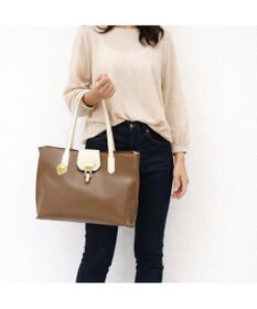 Regalo Felice 【A4サイズ対応 / 自立可】トート / REGALO