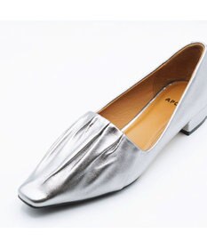 APOM 本革ソフトプリーツフラットパンプス20