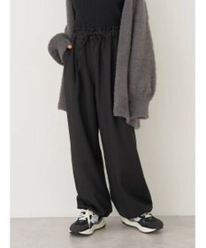 earth music&ecology 裾ドロストパラシュートパンツ
