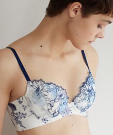 WACOAL ブラジャー 着やせシルエット 脇から背中のラインすっきり Gカップまで対応 大きいサイズ レディース BXC405 /ワコール