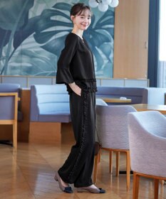 Tiaclasse L 【ブラウス×パンツ2点ット】フリルデザインセットアップ