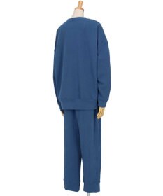 une nana cool 【綿混】あくびのお嬢さんのなめらか裏毛プルオーバー