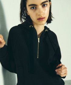 GRACE CONTINENTAL ハーフジップフードトップ