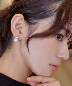 Tiaclasse 【選べる2TYPEデザイン】【金属アレルギー対応】 【養殖パール】  ワンポイントパールピアス＆イヤリング