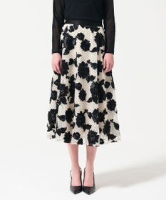 GRACE CONTINENTAL サテンコードスカート