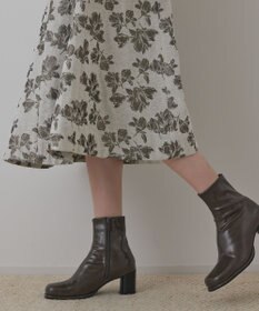 GRACE CONTINENTAL ラメフラワージャガードフレアスカート