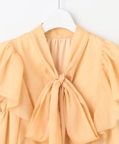 Feroux リボンタイフリルブラウス