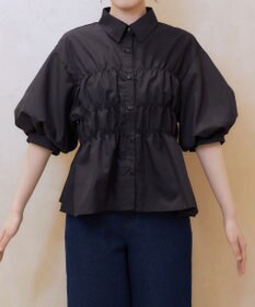 Tiaclasse シャーリングパフスリーブブラウス
