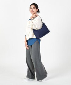 LeSportsac CRESCENT SHOULDER BAG/スペクテイターディープブルー