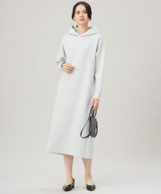 自由区 L 【WEB限定・洗える】マットストレッチダンボールフーディー ワンピース