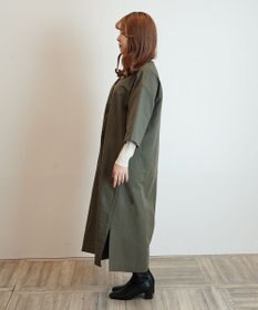 WHITE MAILS 【阿久津ゆりえコラボ】フロントタック Vネック ワンピース