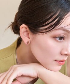 Phoebe 【痛くないシリーズ/金属アレルギー対応】ニュアンスハートライトフィットイヤリング　シャンパンゴールド