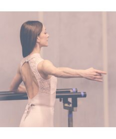 Chacott ◎【Nela ライン】ハイネックレオタード