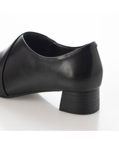 ing <ing>【WEB限定】【サスティナブルシリーズ】甲深デザインパンプス