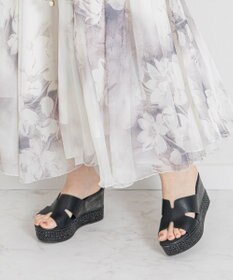 Bridget Birkin 【Bridget Birkin】サイドカットウェッジミュールサンダル
