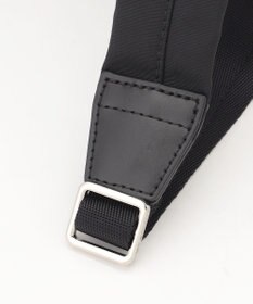 Y'SACCS アシメファスナーポケットリュック