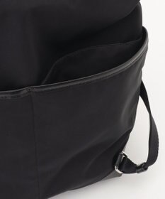 Y'SACCS アシメファスナーポケットリュック