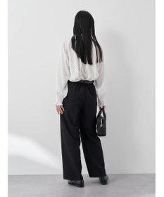 earth music&ecology シャーリングネックブラウス